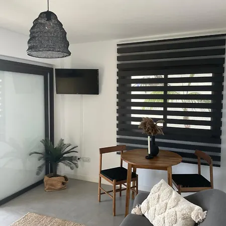 Апартаменты Ocean Shore 1 *
